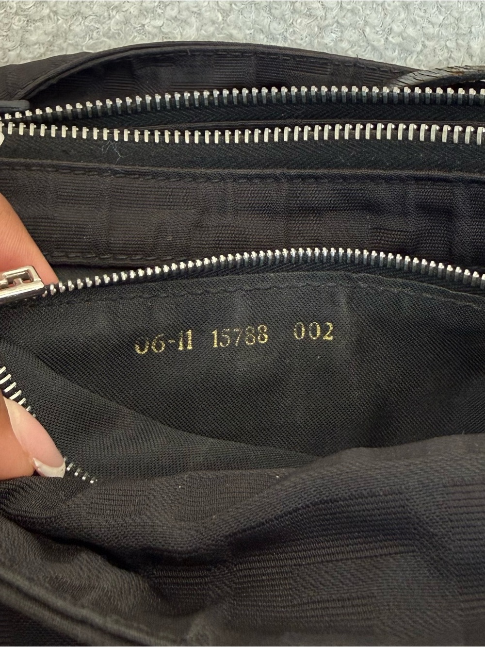 Authentic Fendi Shoulder Bag - Picture 10 of 12